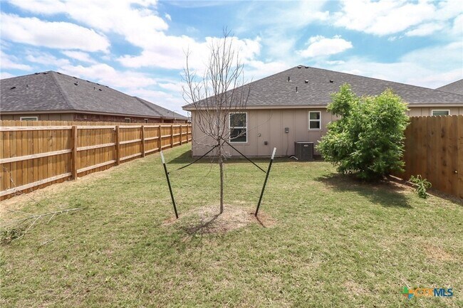 Building Photo - 6203 Twistleaf Ln