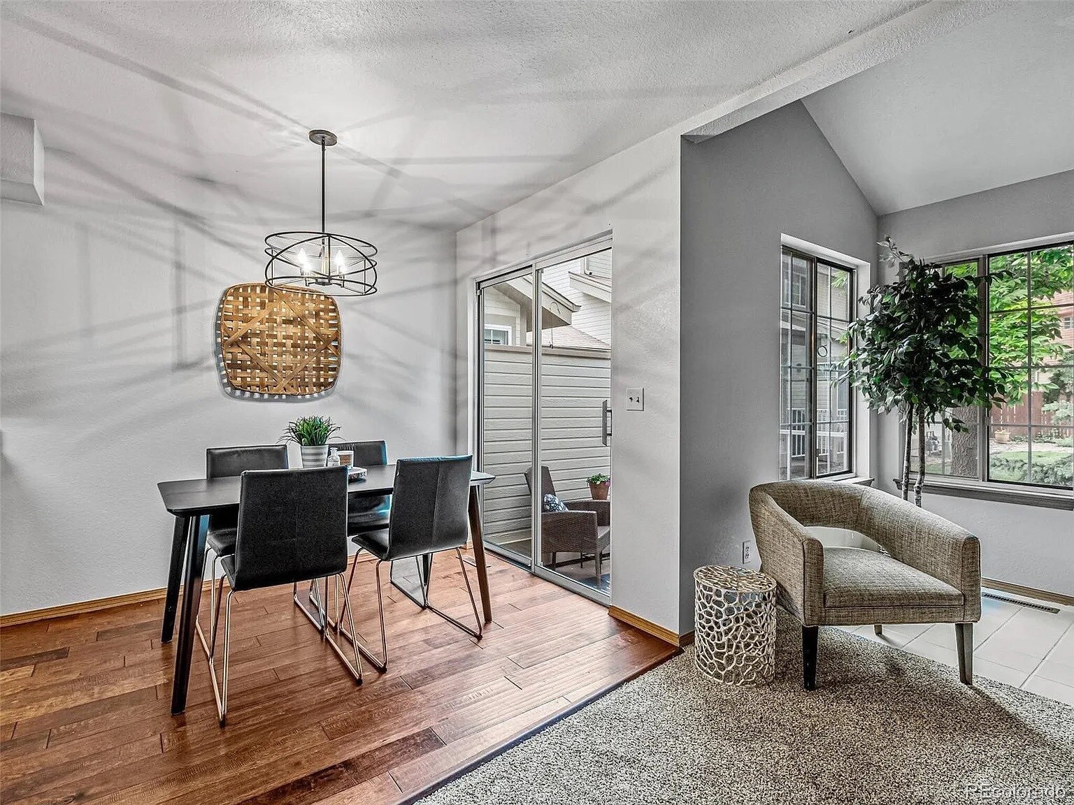 Building Photo - 1018 9th St