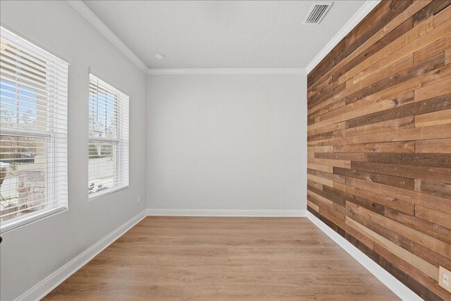 Building Photo - 2808 Gipper Cir