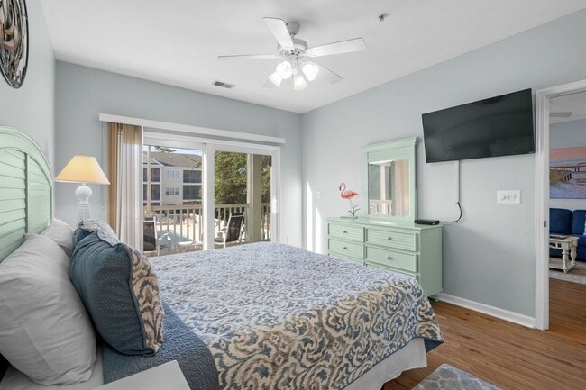 Building Photo - Spacious 3BR Condo in Gated Ocean Keyes