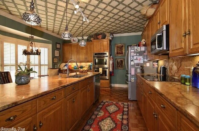 Building Photo - River Bend Townhome