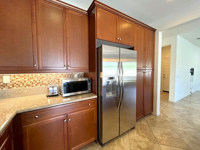 Building Photo - 7143 Leighton Dr