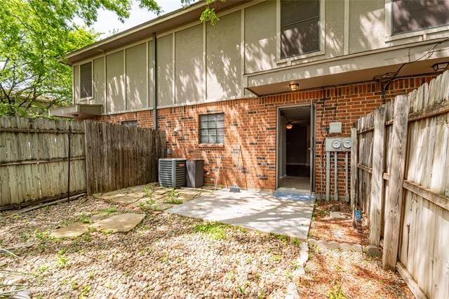 Building Photo - 408 Cambridge Dr