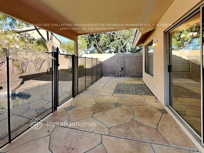 Building Photo - 7358 E Nopal Ave