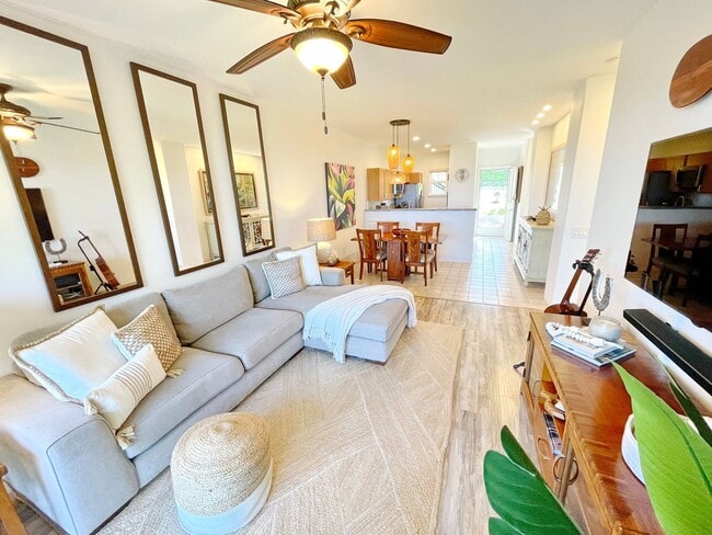 Building Photo - Live the Wailea Lifestyle – Ocean View ground level Townhome at Wailea Fairway Villas Seasonal Re...