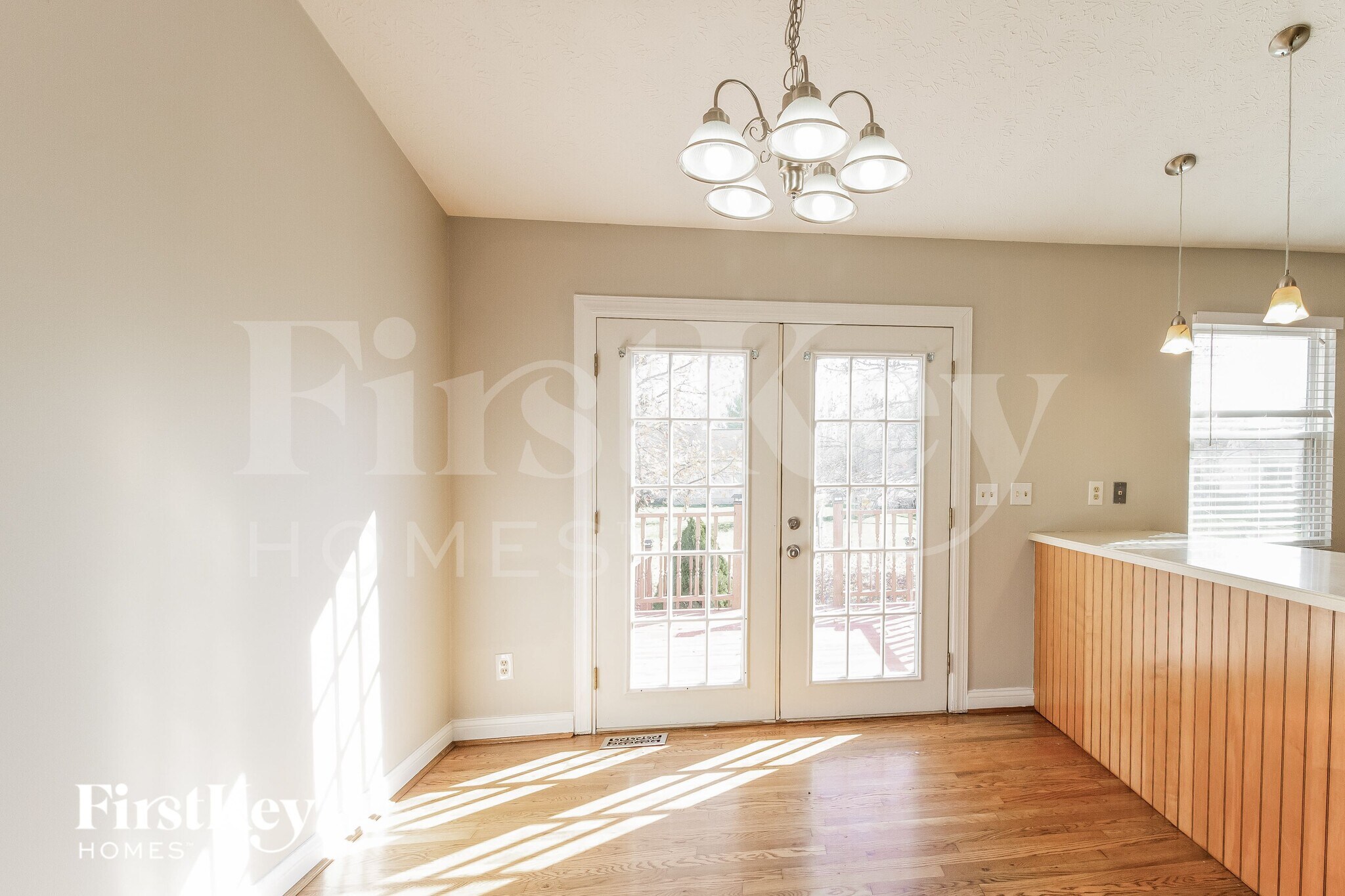 Building Photo - 2214 Harmony Ct