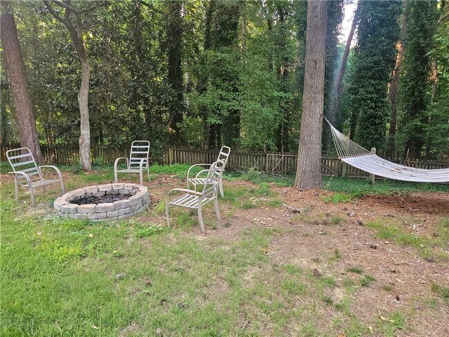 Building Photo - 2545 Cobble Creek Ln