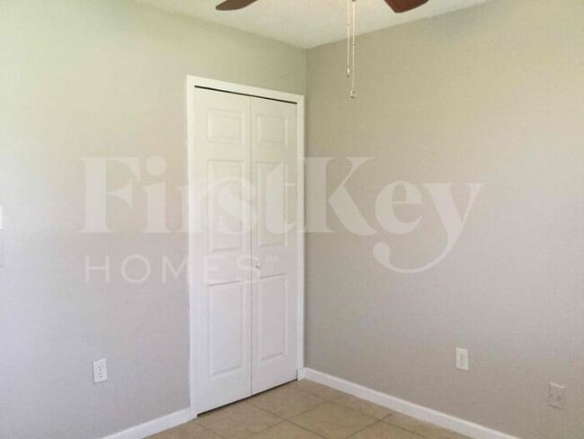 Building Photo - 649 Nardello Dr