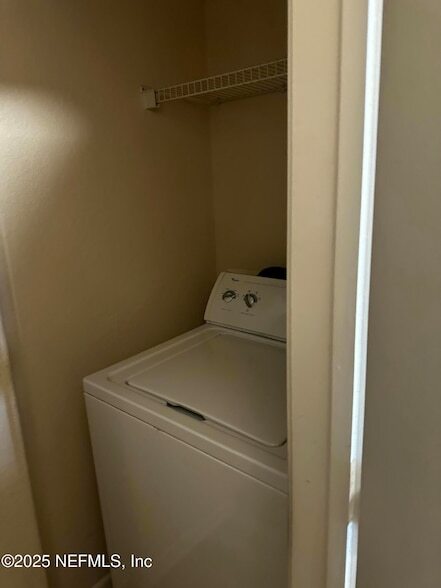 Building Photo - 8290 Gate Pkwy W