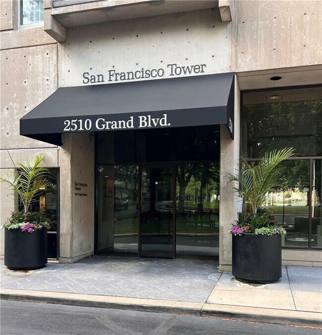 Building Photo - 2510 Grand Blvd