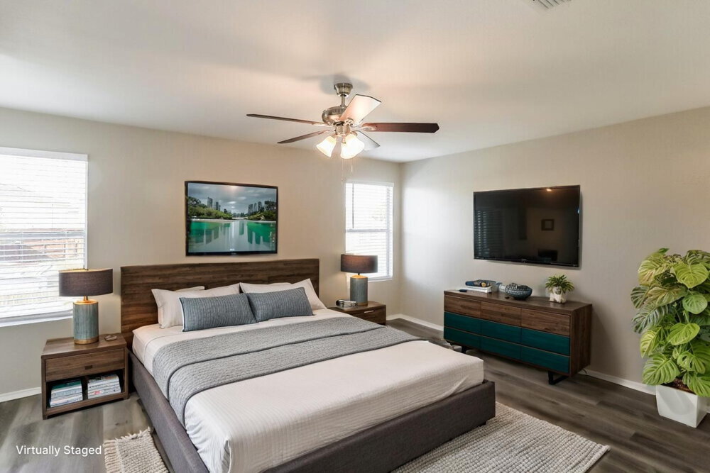 Building Photo - 6945 Meadow Way Ln