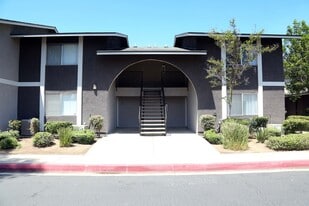 Building Photo - Summit Place Apartments