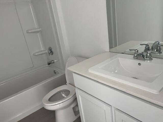 Building Photo - 1015 Gentle Nook Dr