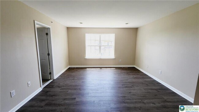 Building Photo - 5136 Dogwood Trail