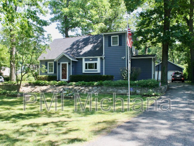 Primary Photo - 52554 Kenilworth Rd