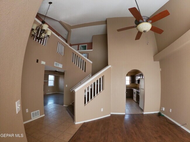 Building Photo - 14201 Pacific Point Dr