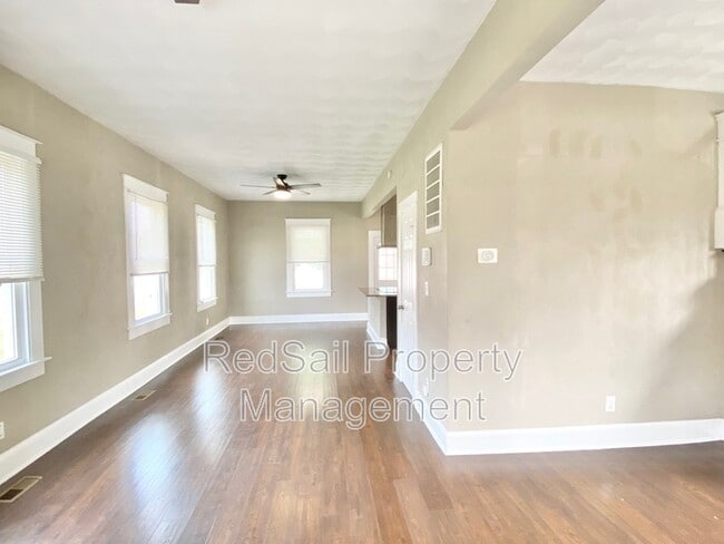 Building Photo - 1708 Canton Ave