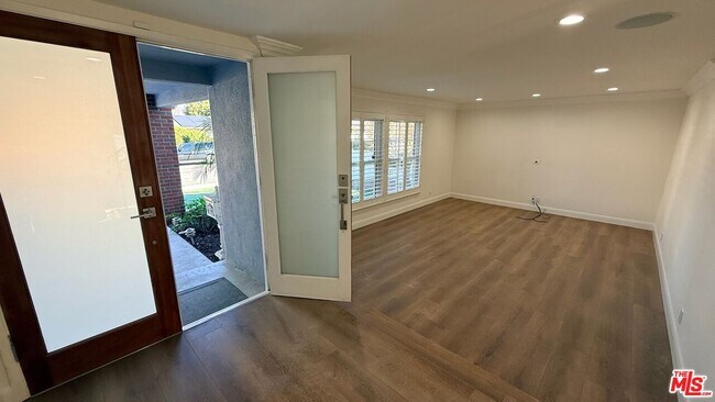 Building Photo - 29392 Hillrise Dr