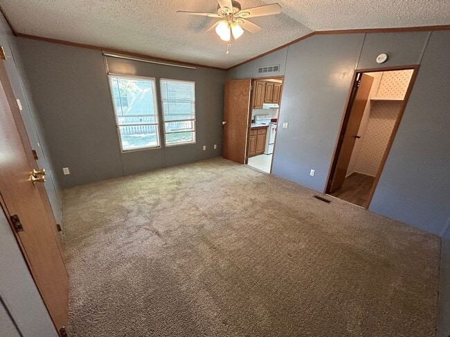 Building Photo - 3 Bed 2 Bath Mobile Home with Fenced Yard and Storage Shed