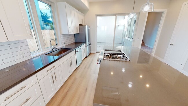 Building Photo - 212 Imperial Beach Blvd