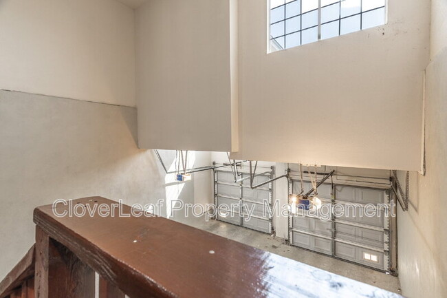 Building Photo - 407 Marbella Vista