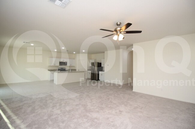 Building Photo - 36039 W Santa Monica Ave