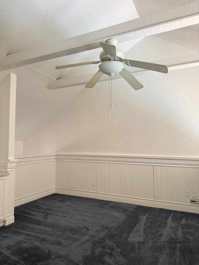 Building Photo - 8287 Sands Point Dr