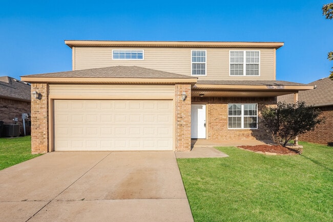 Building Photo - 19445 Vista Ave