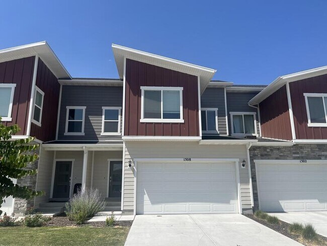 Building Photo - 1508 W Sparta Way