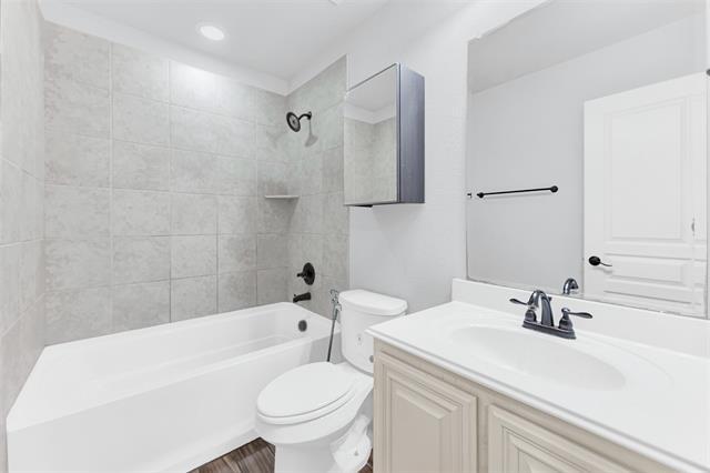 Building Photo - 2026 Silent Shore St