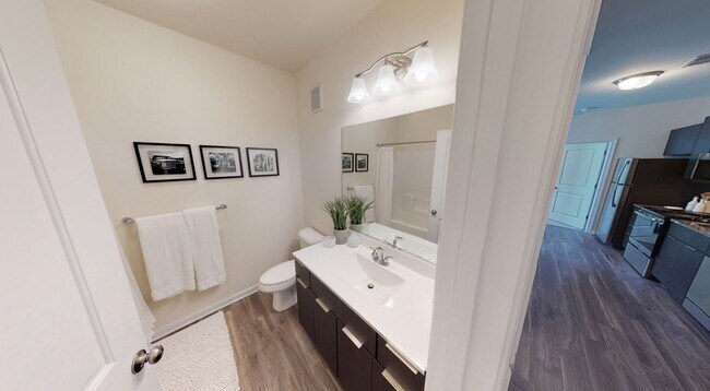 Building Photo - A0 | 1 Bed 1 Bath | 563 sf | $1500-$1770 |...