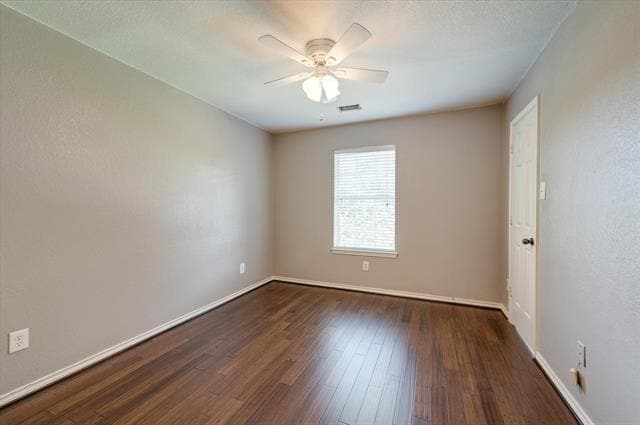 Building Photo - 3322 Bridlewood Dr