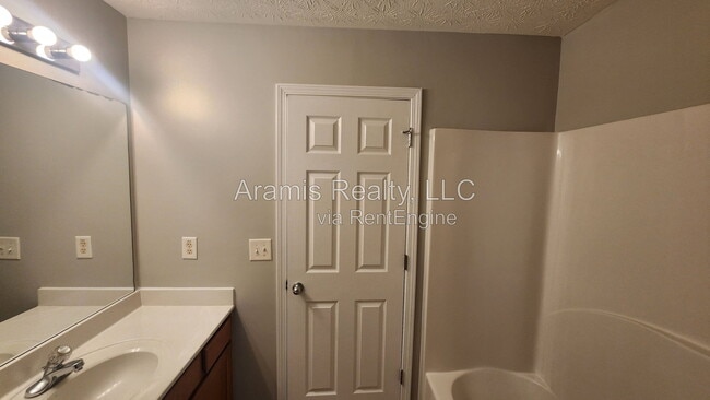 Building Photo - 4324 Grant Forest Cir
