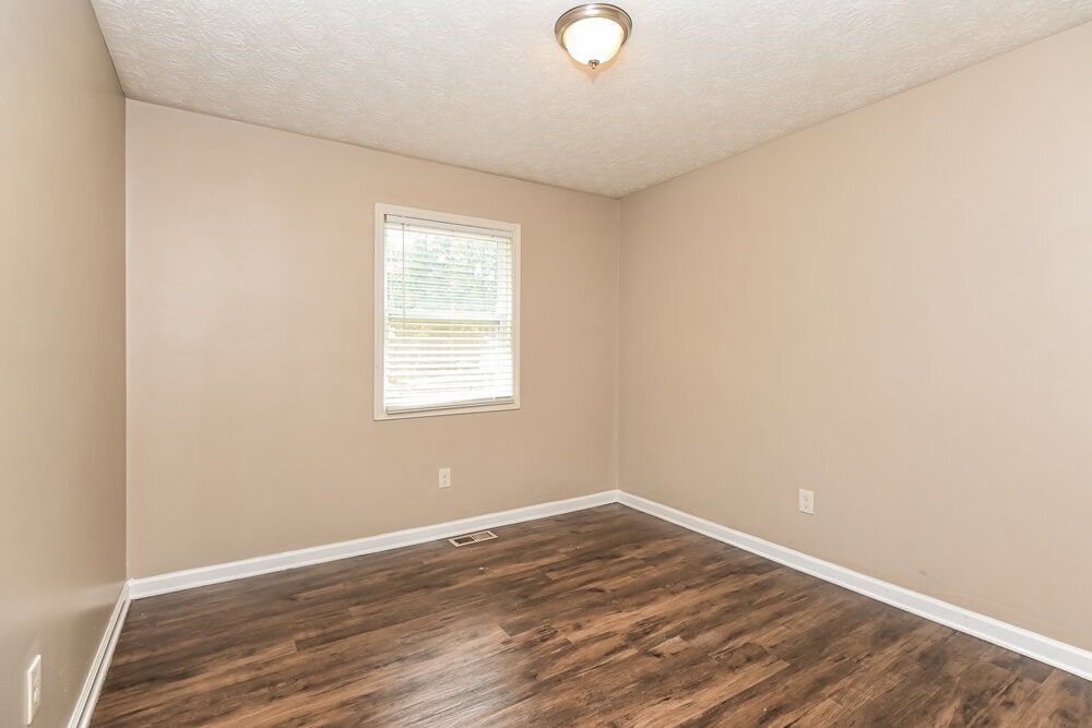 Building Photo - 4061 Wylie Ln