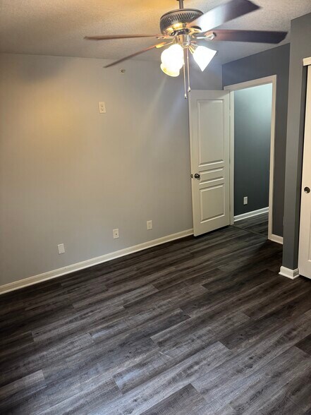 Guest bedroom - 5983 Boulder Vw