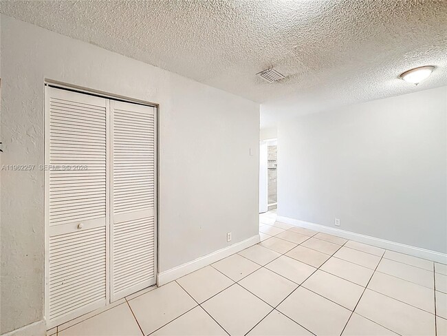 Building Photo - 2751 NW 58th Terrace