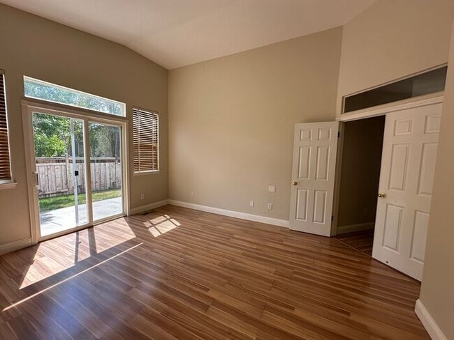Building Photo - 7449 Ambush Cir