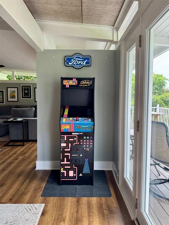 Building Photo - 3012 Grand View Ave