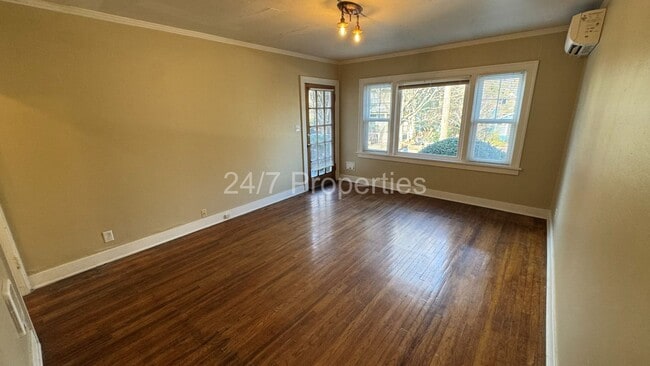 Building Photo - Vintage 1BD/1BA - Hawthorne/Belmont!
