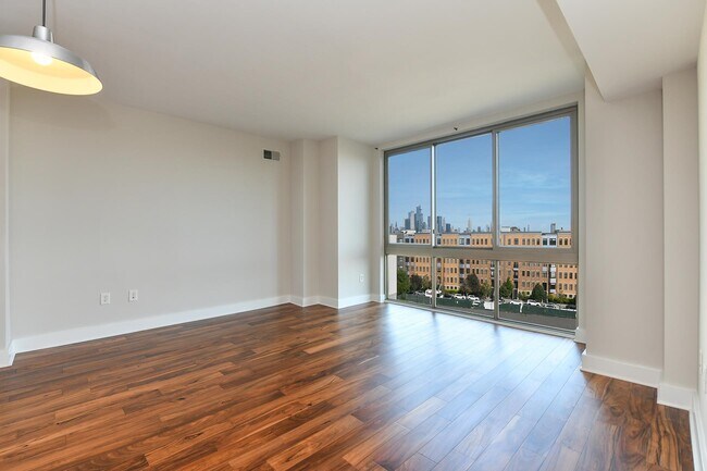 Building Photo - 800 Jackson St