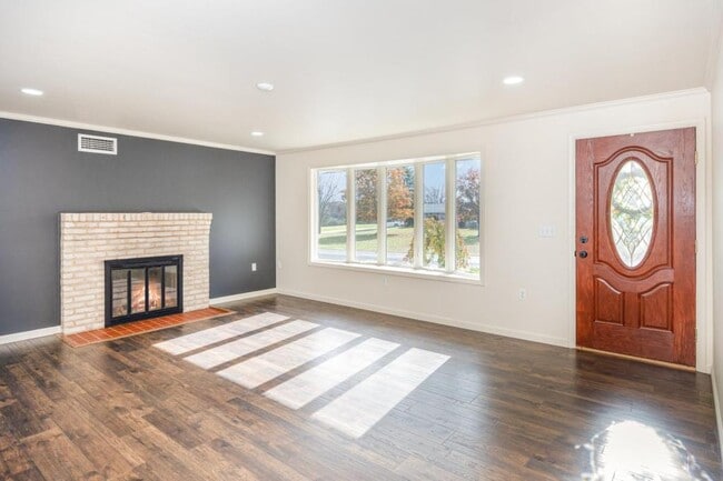 Building Photo - 411 Wagner Dr