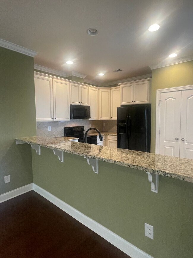 Building Photo - Beautiful 3BR Ranch Home in Bailey's Glen at Lake Norman