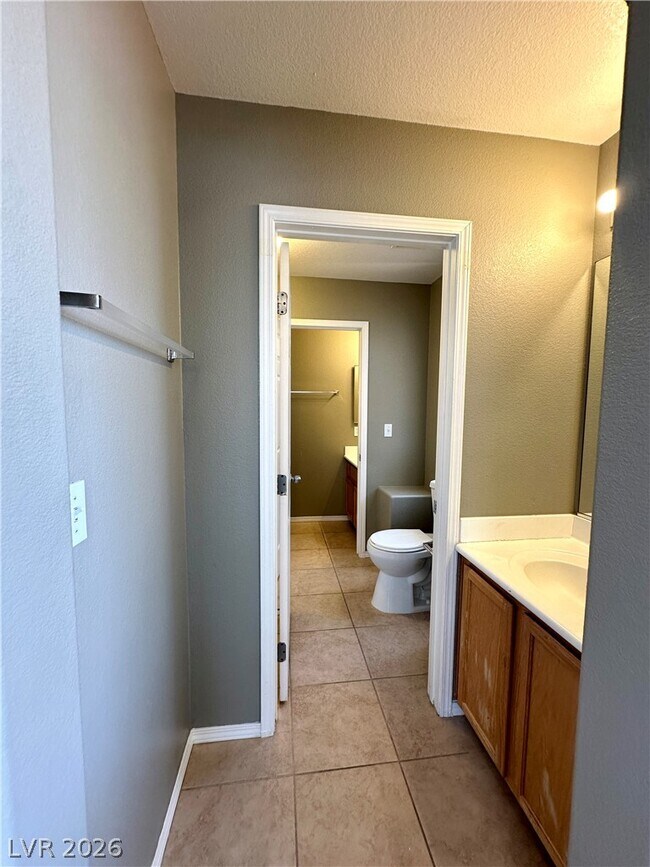 Building Photo - 9362 Boulder Opal Ave