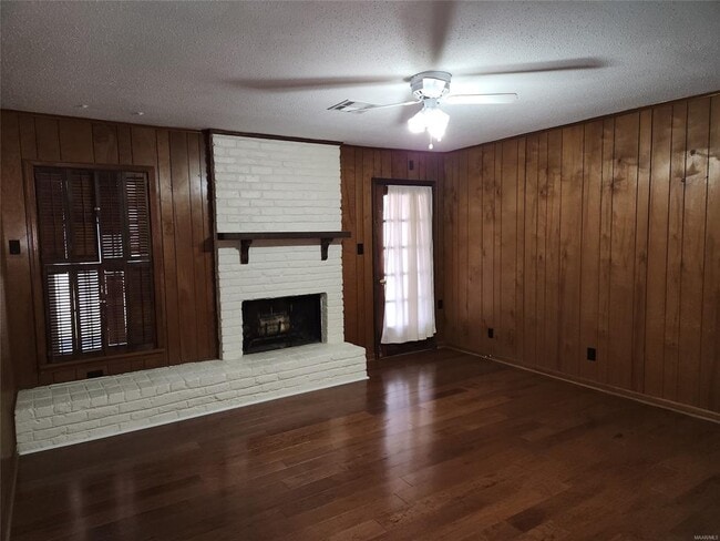 Building Photo - 117 Alecia Dr