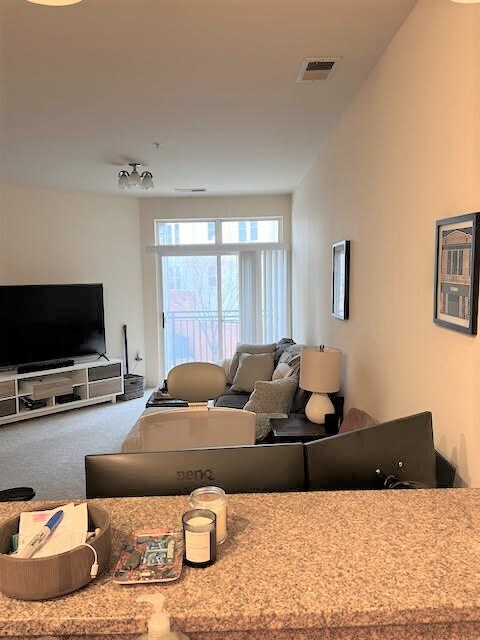 Building Photo - 2665 Prosperity Ave