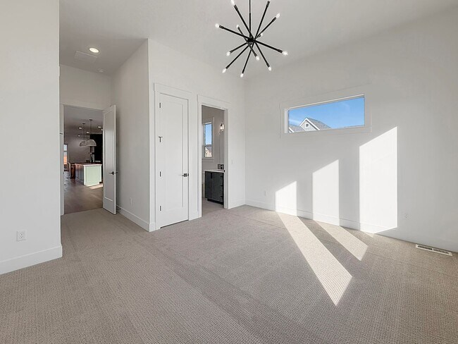 Building Photo - Luxury New Construction in Centerra: 4-Bed High-End Home, Dog Friendly, Fenced Yard, Near Downtow...