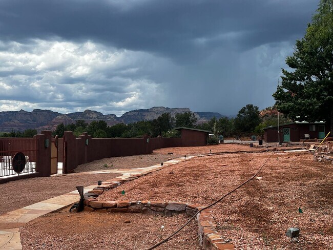 Building Photo - Unfurnished, 1-year long-term rental
