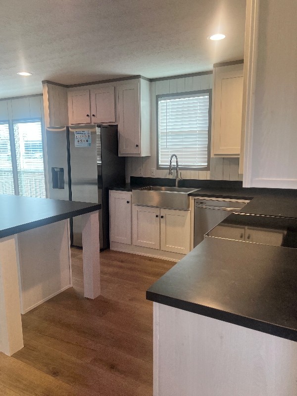 Building Photo - 2001 FM 1195