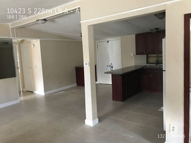 Building Photo - 10423 S 228th Ln