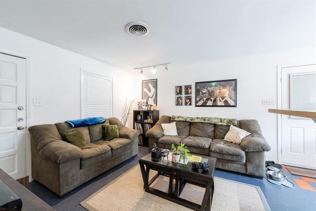 Building Photo - 4407 Terrilance Dr